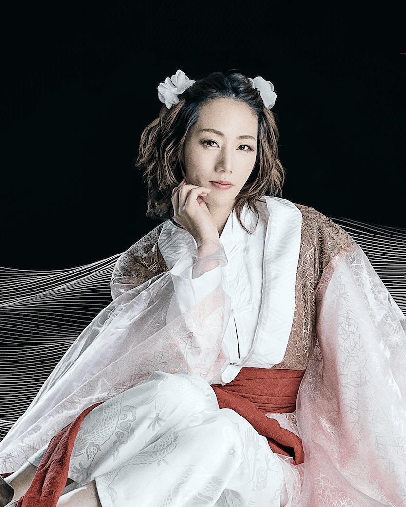 高見彩己子
